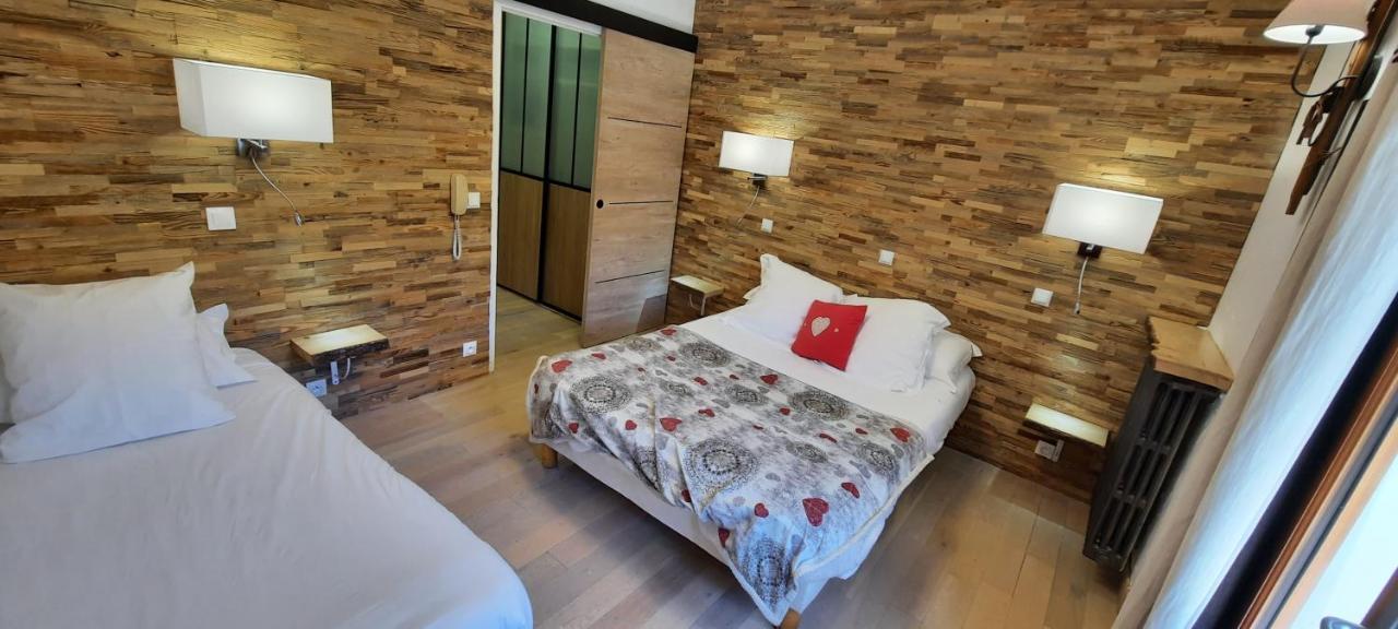 אורון Hotel Chastellares מראה חיצוני תמונה
